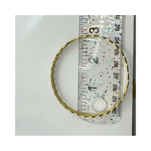 Gold tone heart bangle bracelet with red black white enamel inlay - Picture 9 of 13